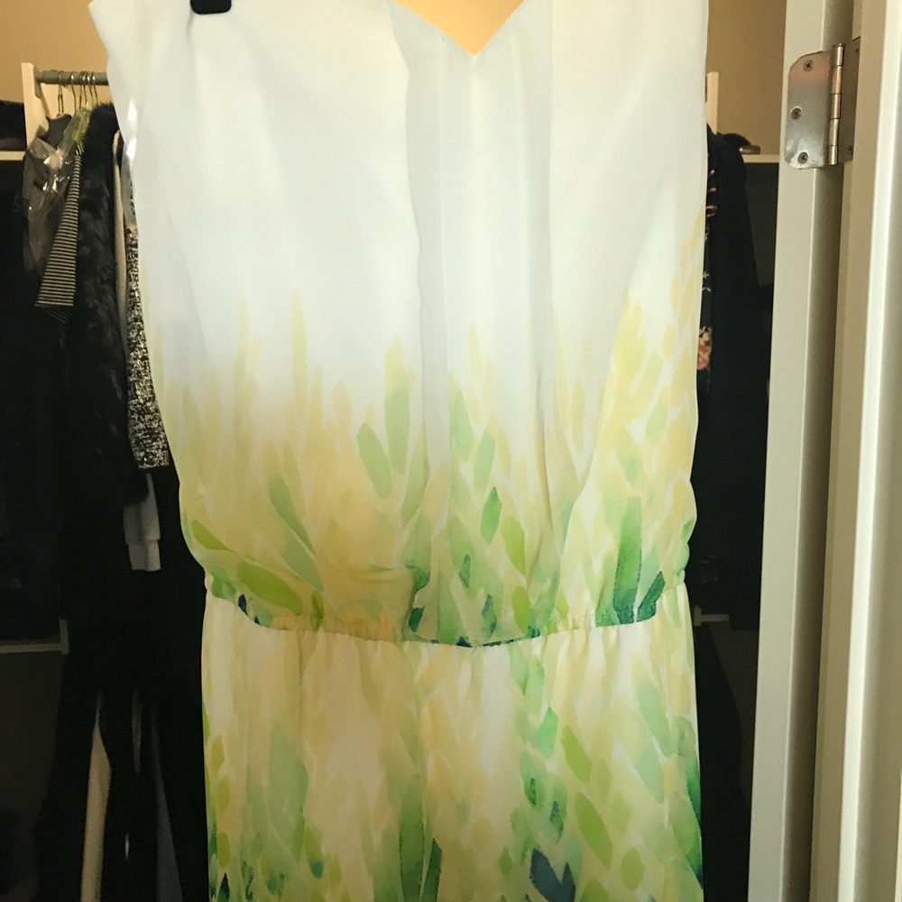 Flirty summer dress NWOT